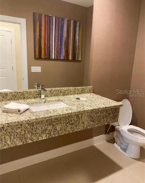 Image 25 of 34 For 7657 Recife Drive