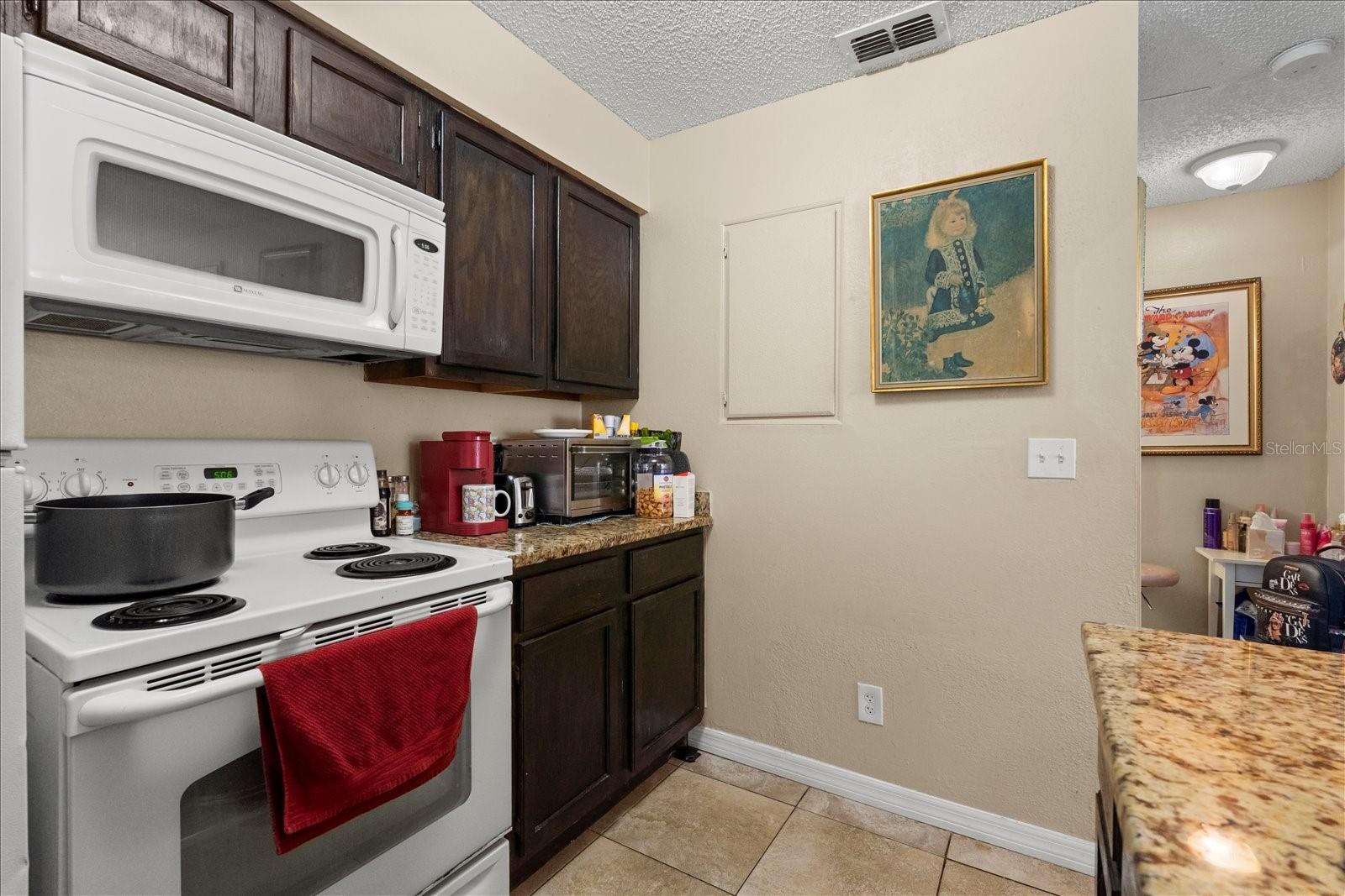 Image 10 of 20 For 1063 Hiawassee Road 1615