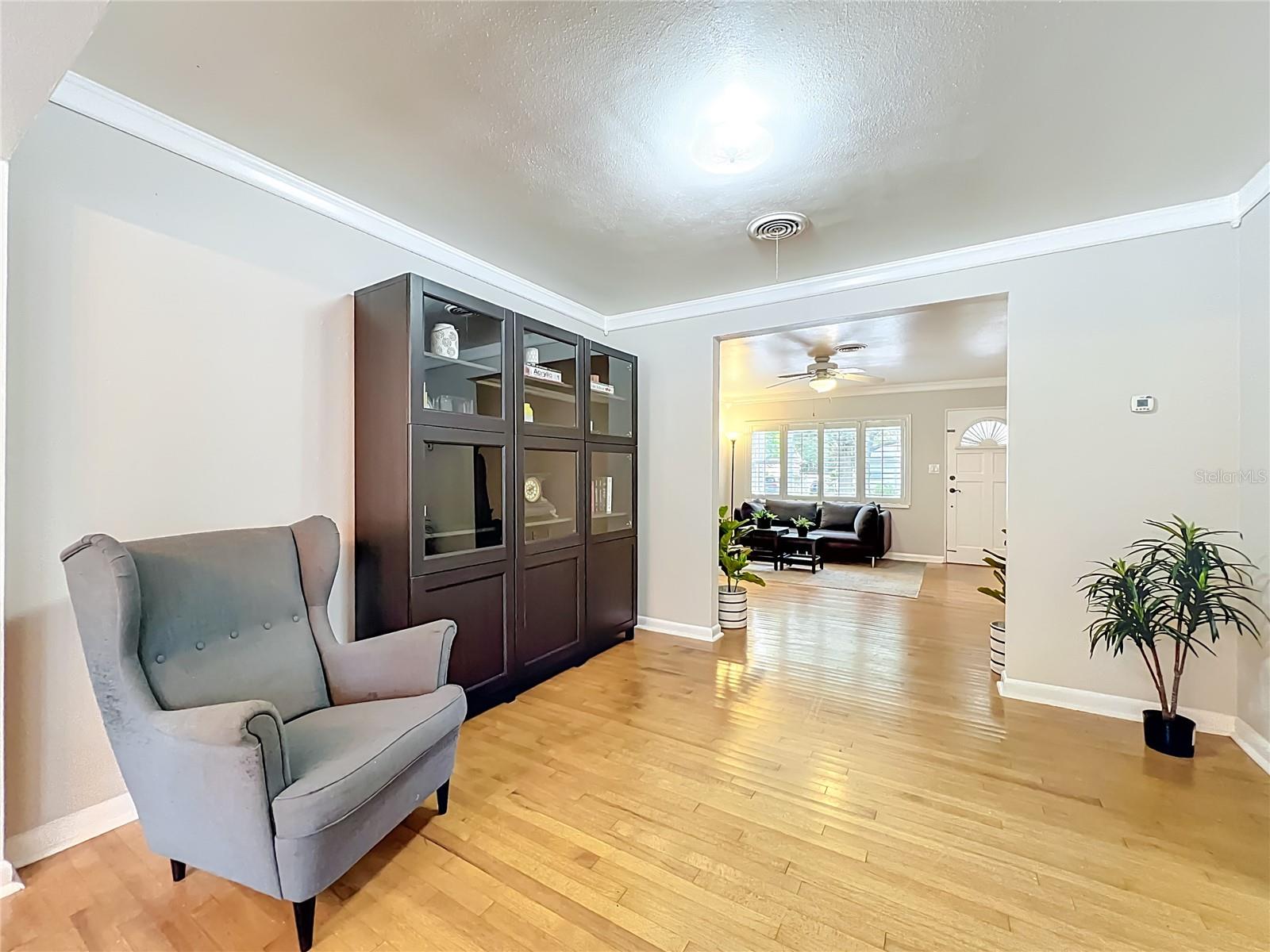 Image 19 of 74 For 825 Smith Street