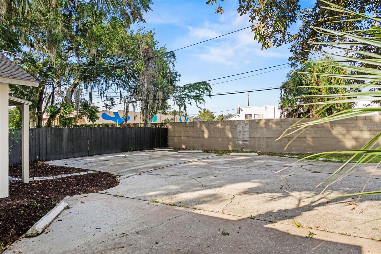 Image 30 of 31 For 912 Bradshaw Terrace