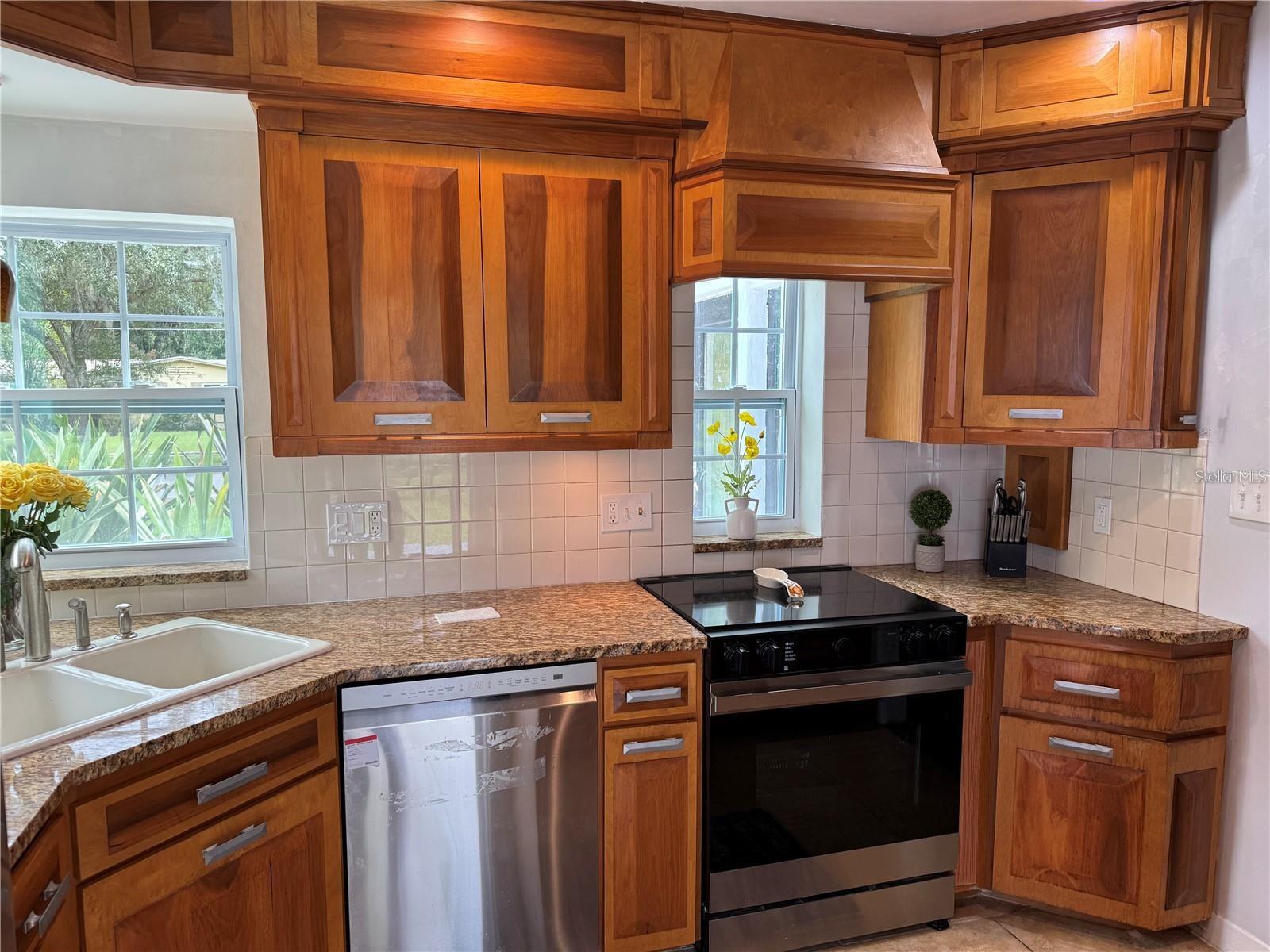 Image 7 of 17 For 1349 Arlington Street
