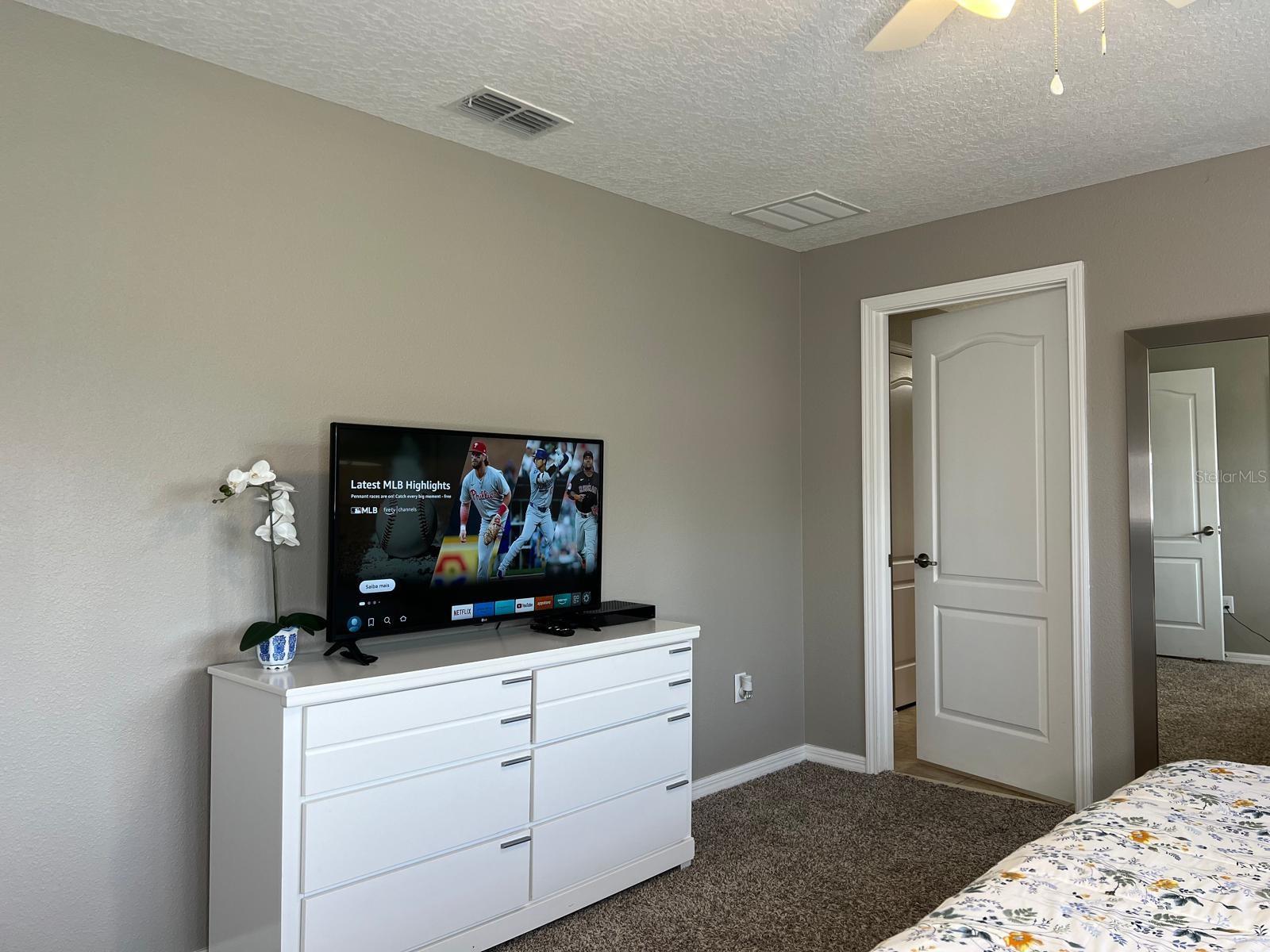 Image 15 of 54 For 2937 Banana Palm Drive