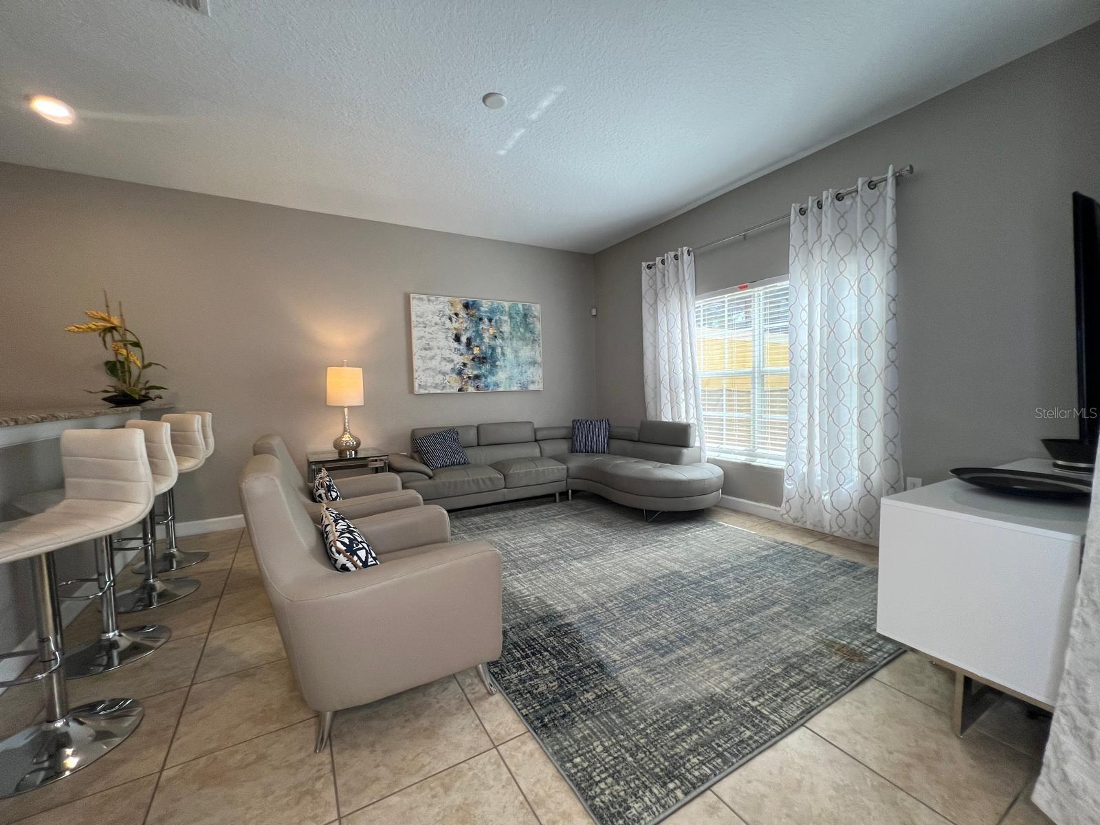 Image 3 of 54 For 2937 Banana Palm Drive