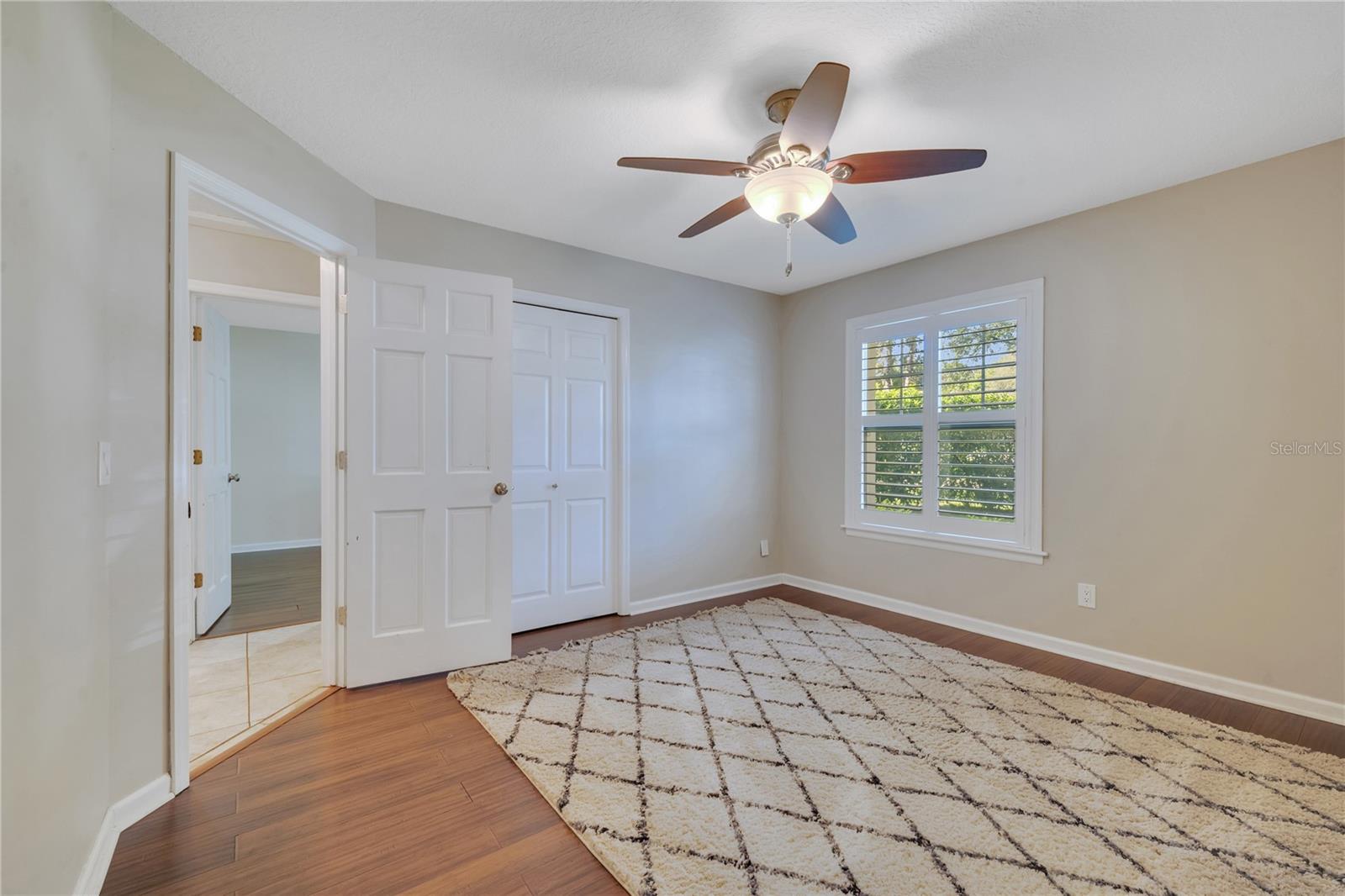 Image 21 of 50 For 755 Oak Terrace