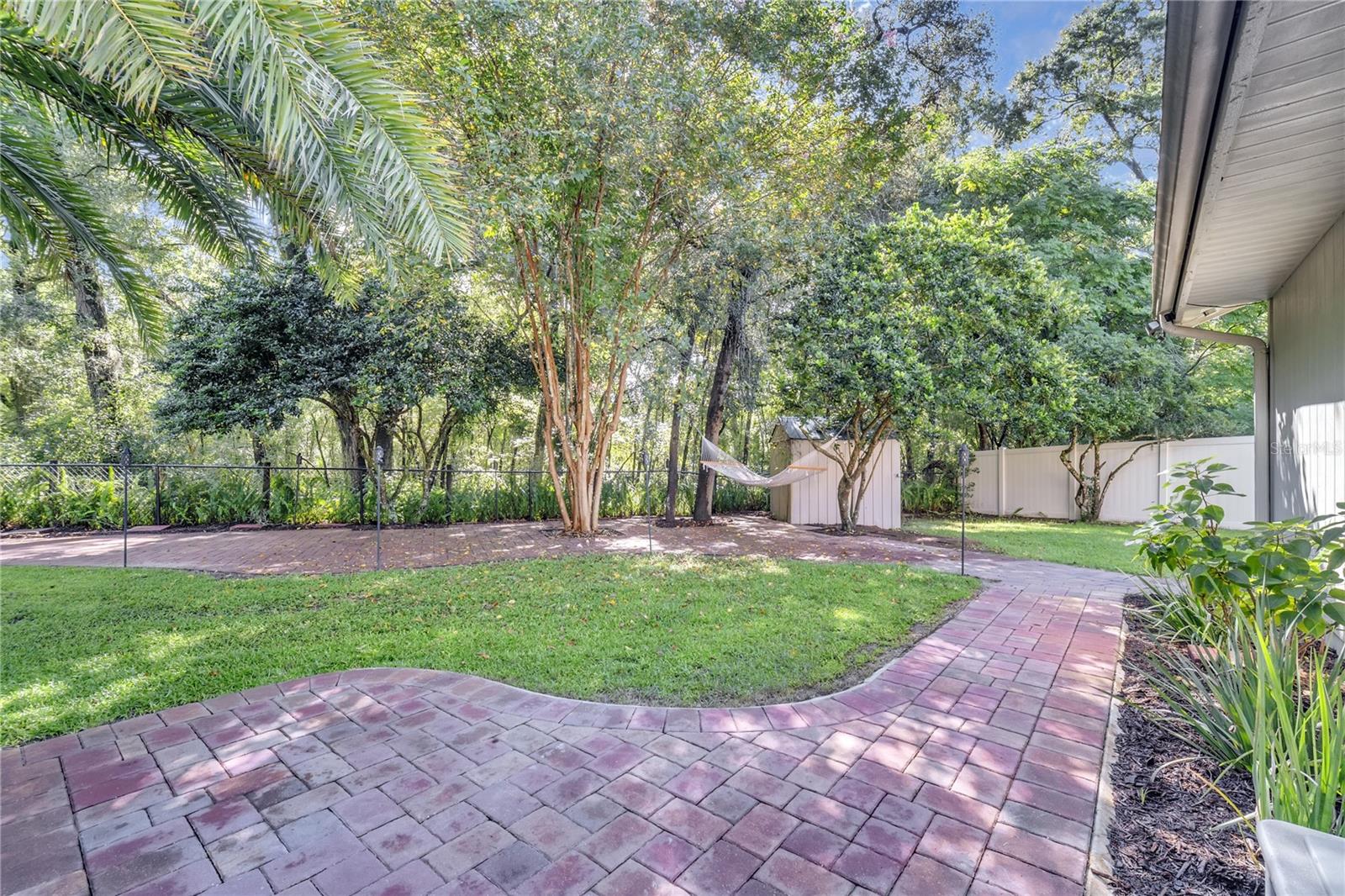 Image 36 of 50 For 755 Oak Terrace