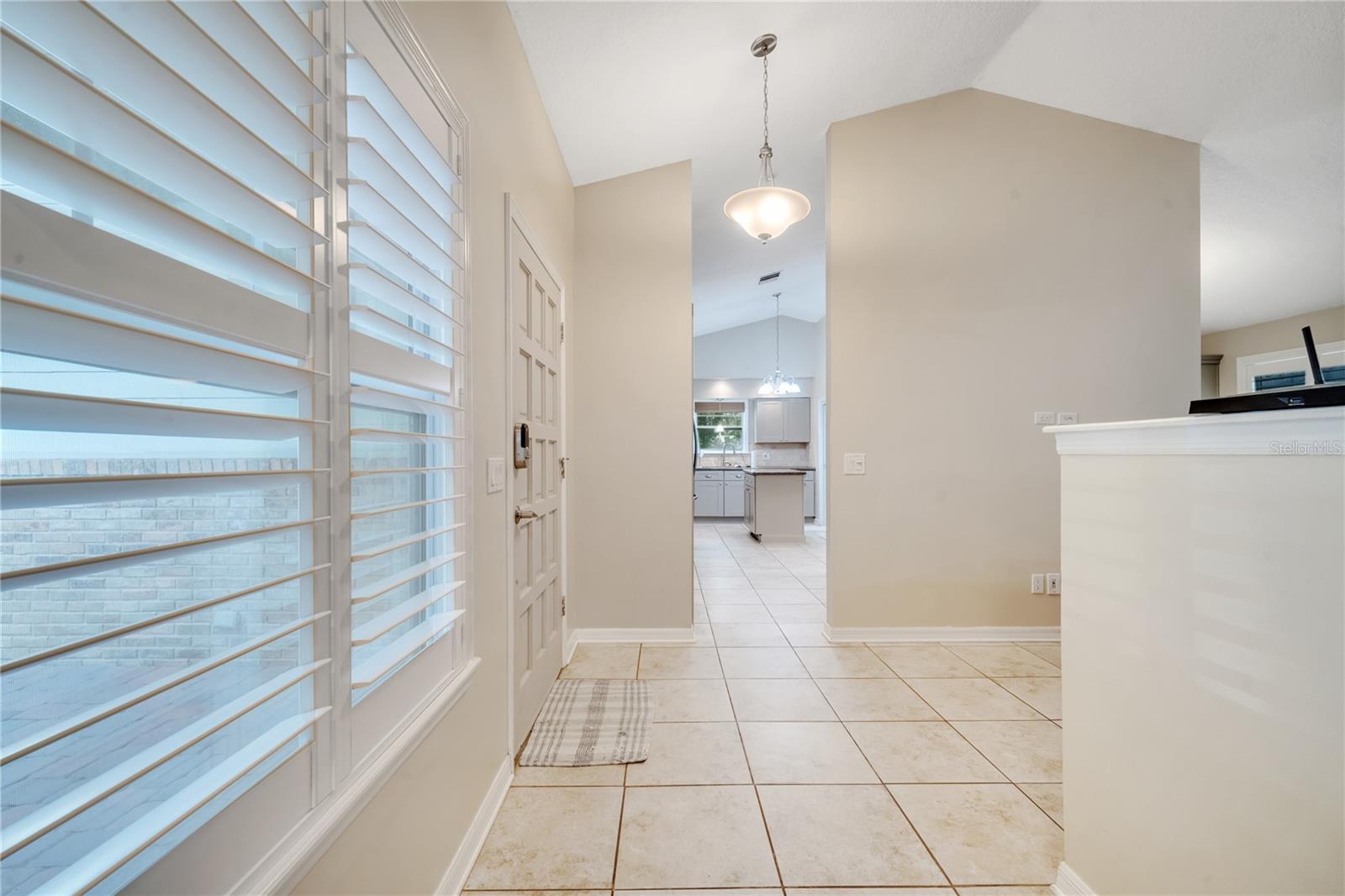 Image 4 of 50 For 755 Oak Terrace