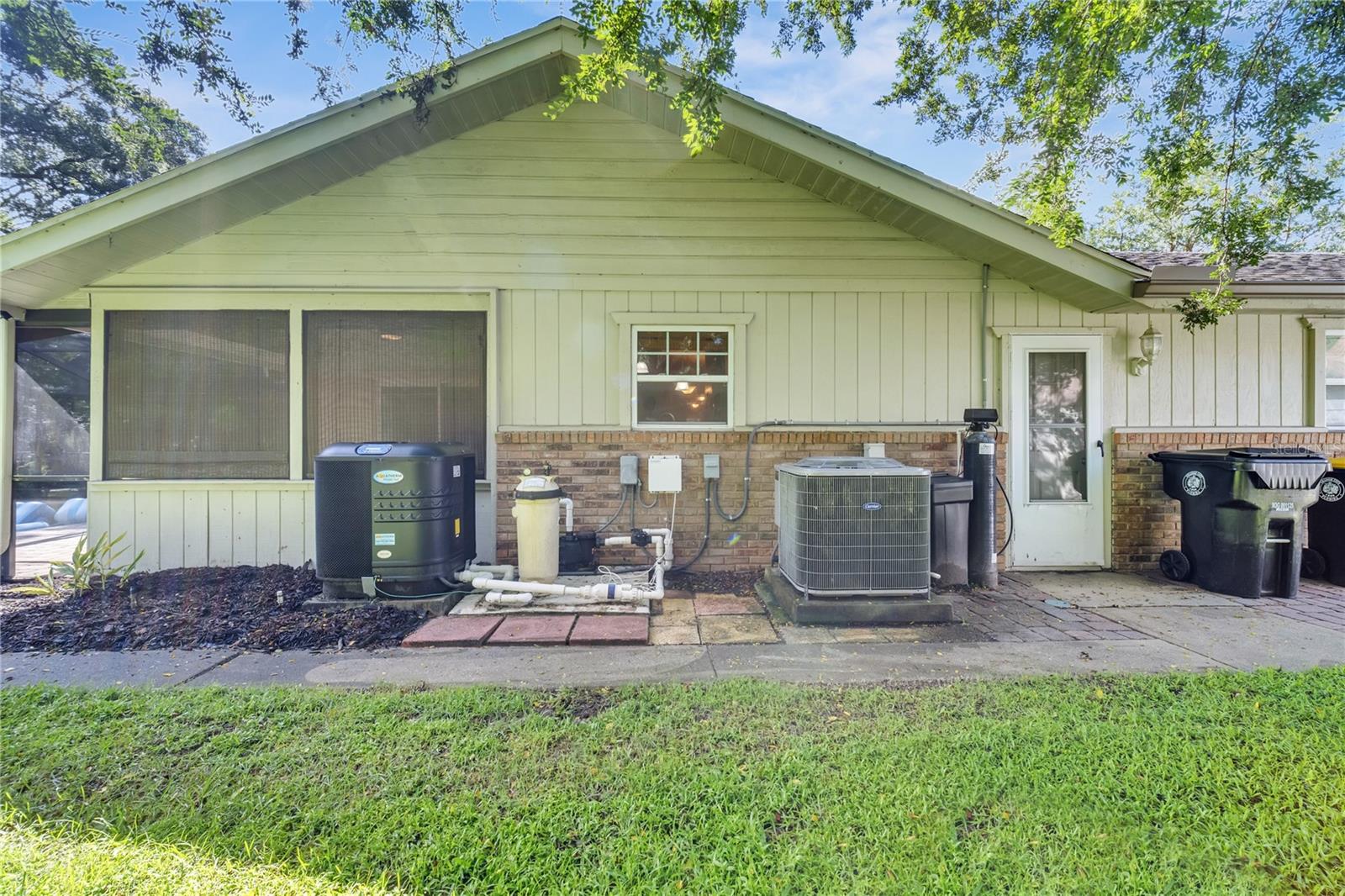 Image 45 of 50 For 755 Oak Terrace