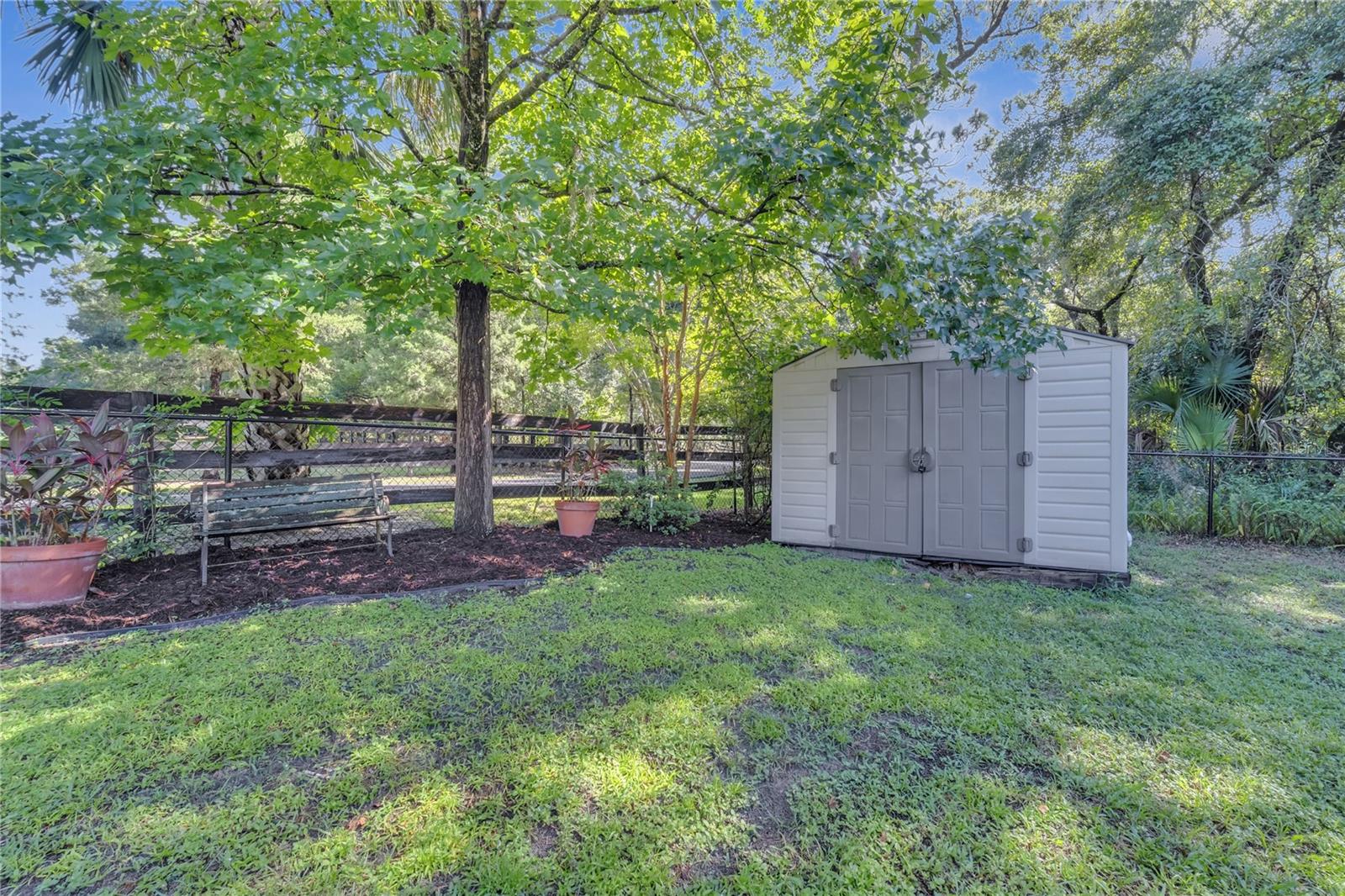 Image 48 of 50 For 755 Oak Terrace