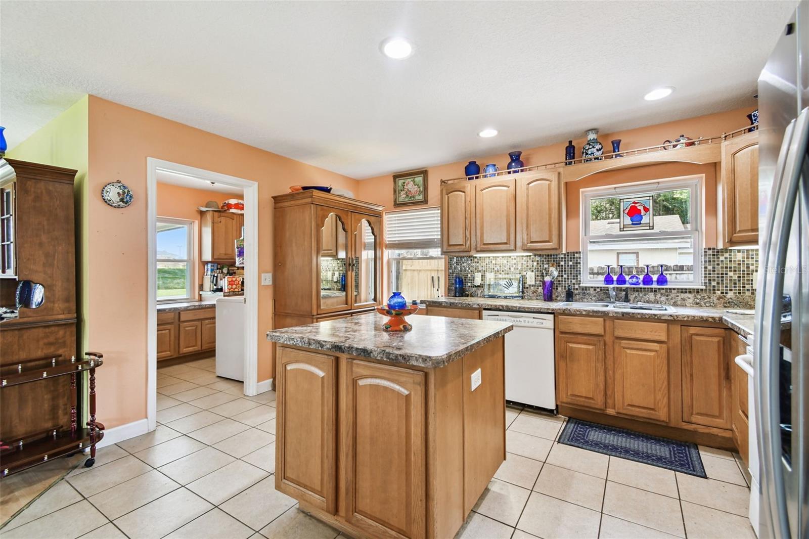 Image 14 of 59 For 87 Lone Star Street