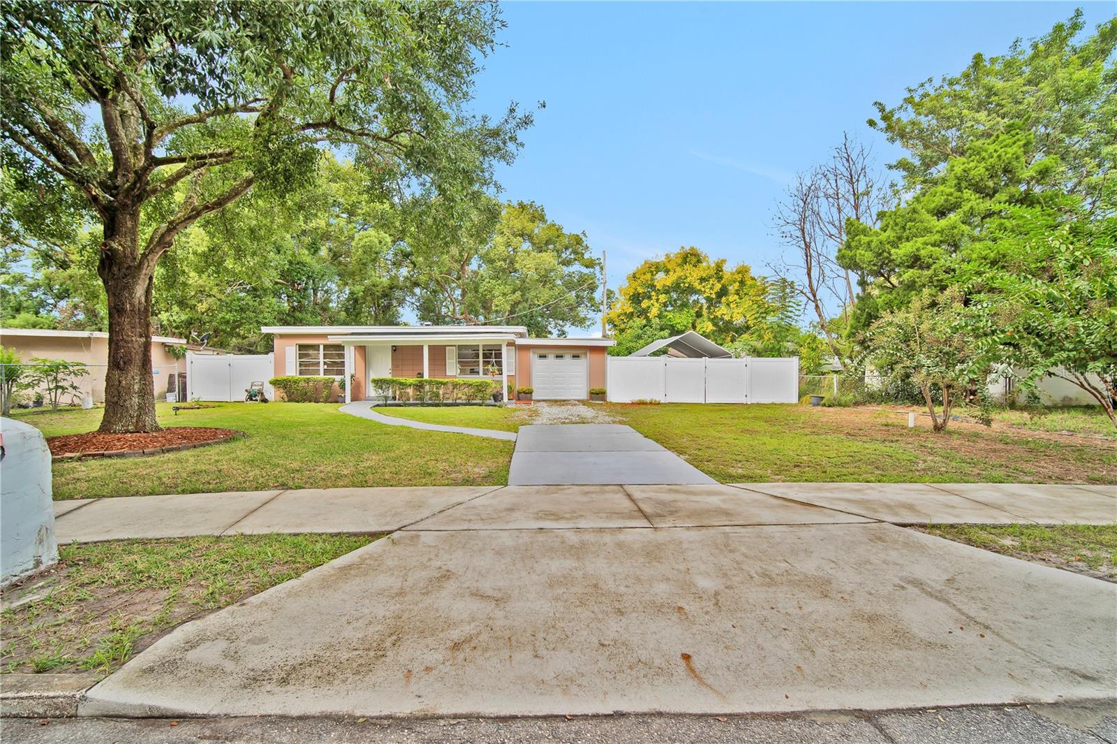 Details for 100 Hays Drive, SANFORD, FL 32771