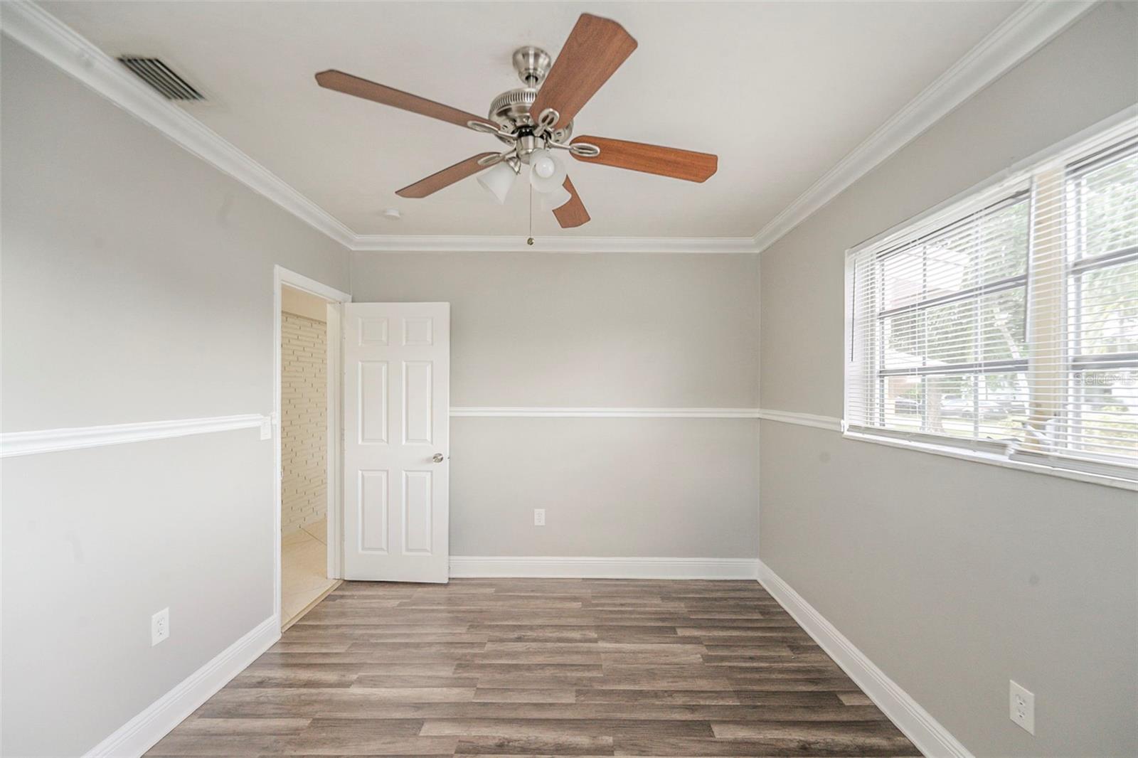 Image 18 of 36 For 7816 Kismet Street