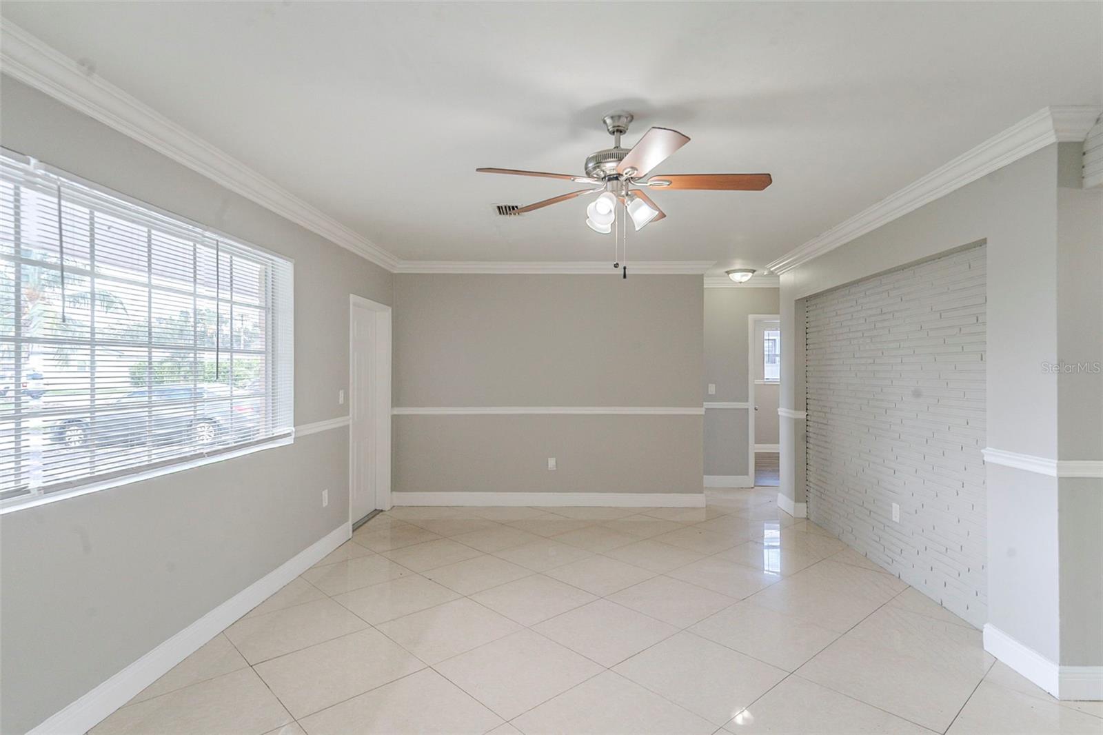 Image 7 of 36 For 7816 Kismet Street