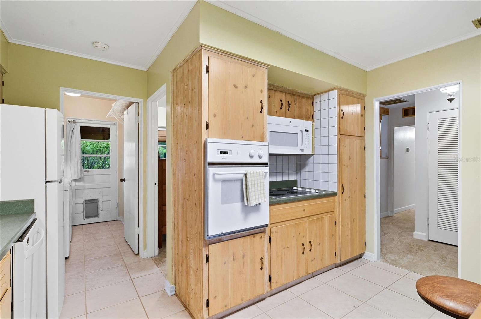 Image 13 of 42 For 1923 Linden Road