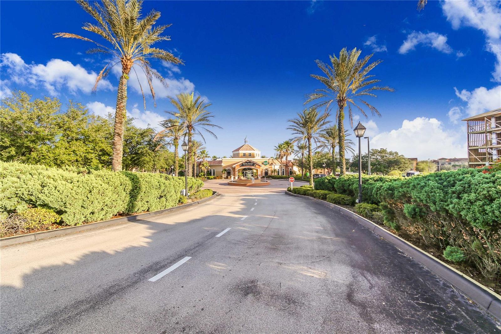 Image 36 of 77 For 518 Terra Lago Street