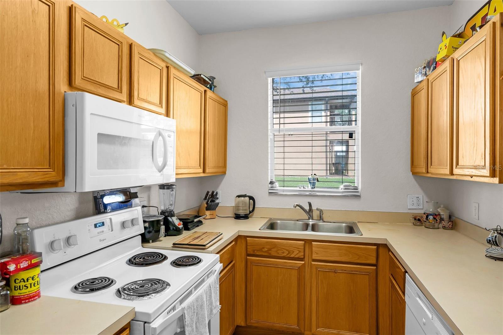 Image 9 of 77 For 518 Terra Lago Street