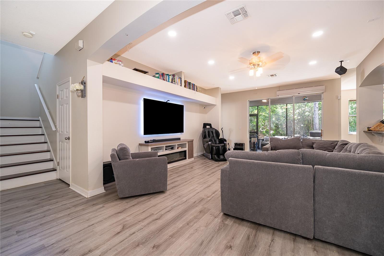 Image 3 of 28 For 9808 Bennington Chase Drive