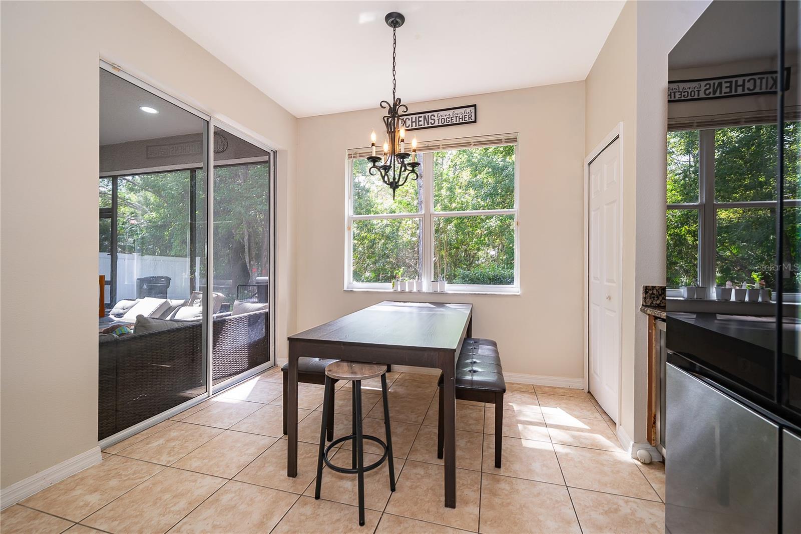 Image 9 of 28 For 9808 Bennington Chase Drive