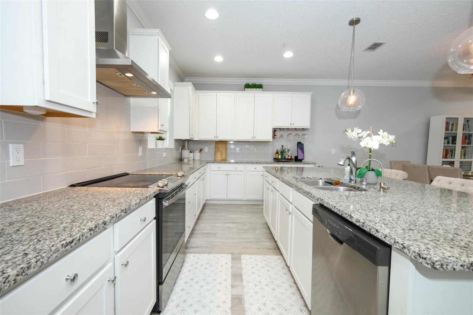 Image 20 of 46 For 1529 Lake George Drive