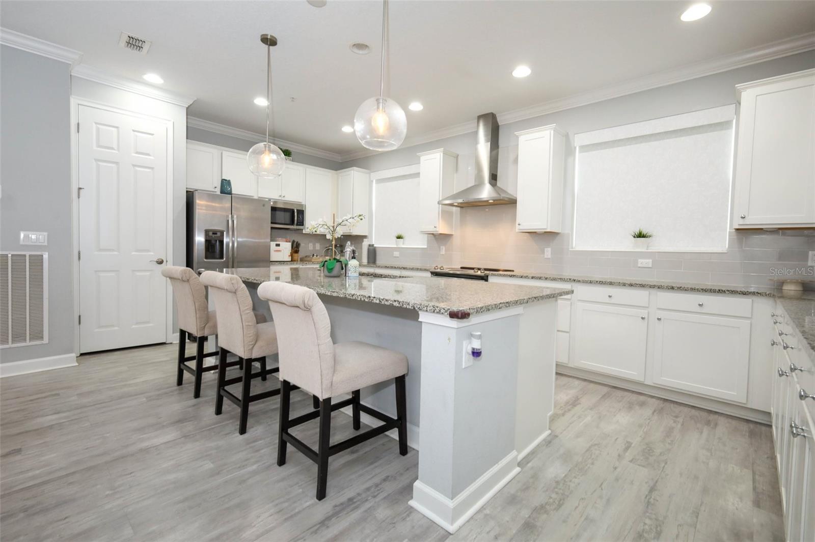 Image 22 of 46 For 1529 Lake George Drive