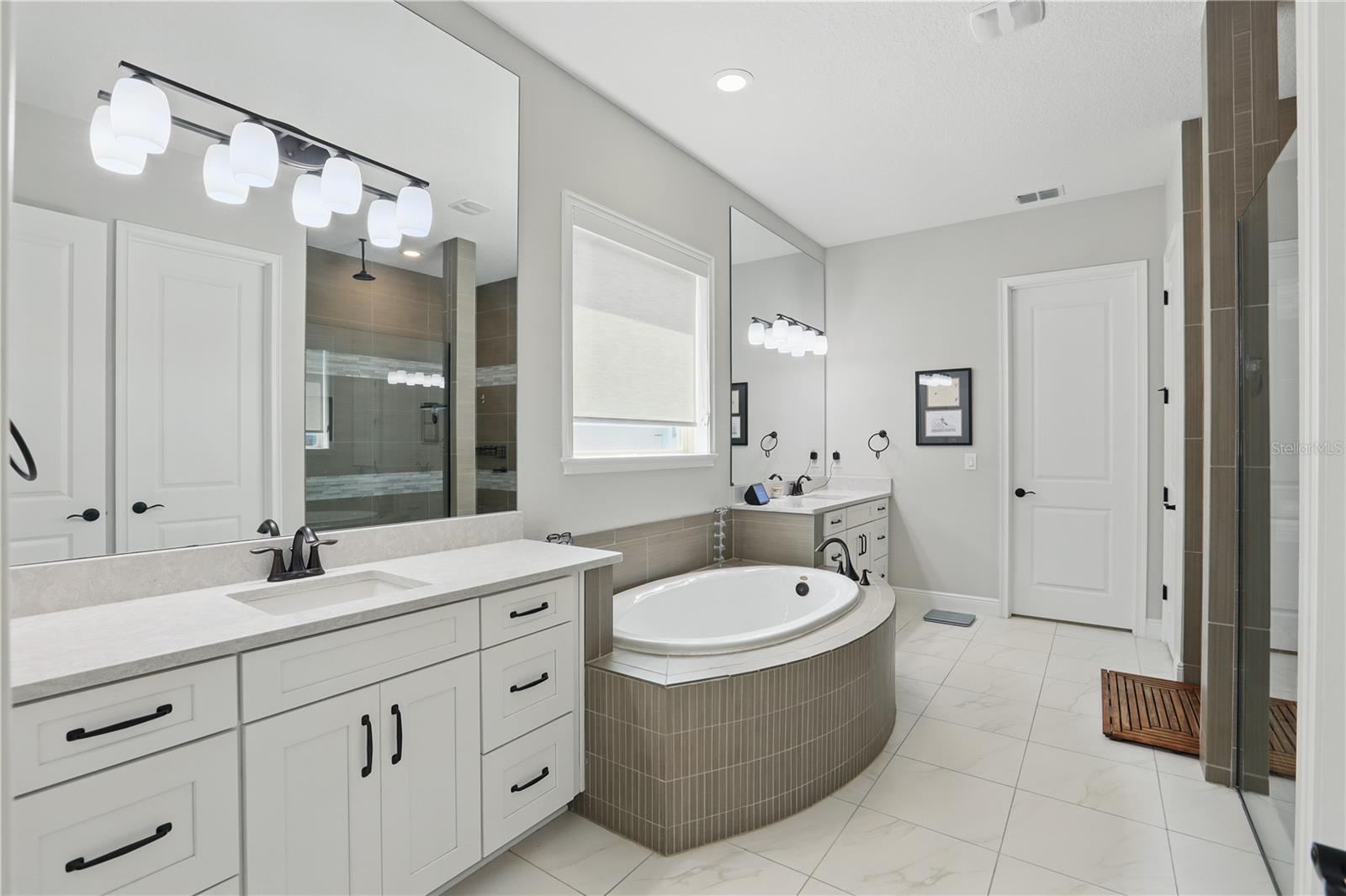 Image 25 of 48 For 7625 Blue Quail Lane