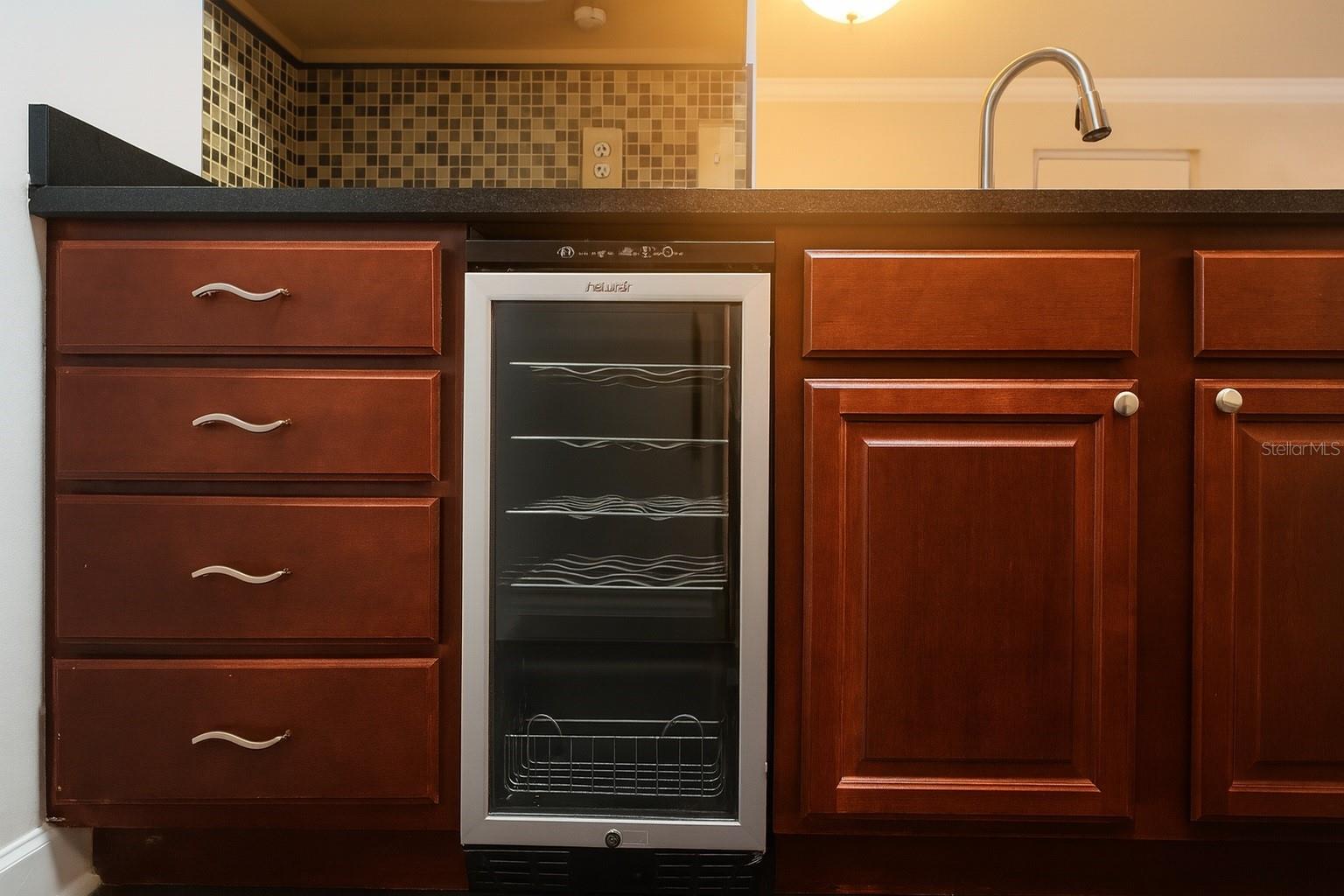 Image 9 of 30 For 2059 Dixie Belle Dr  2059n