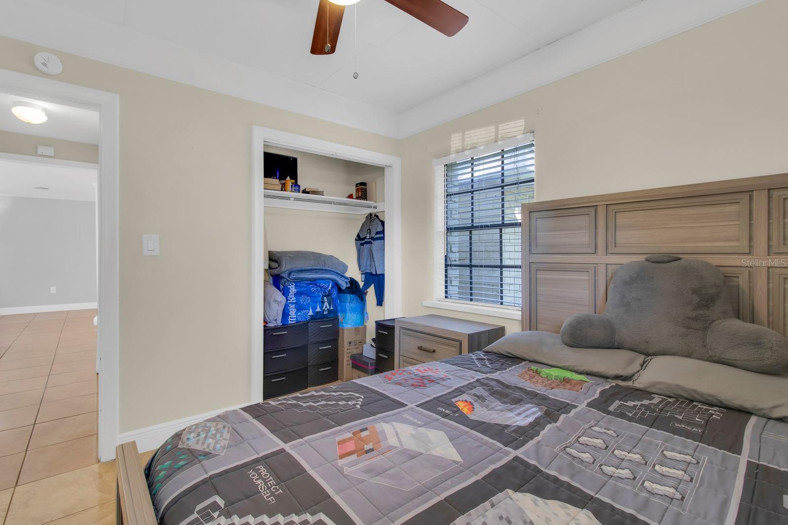 Image 17 of 25 For 11531 Cameron Street