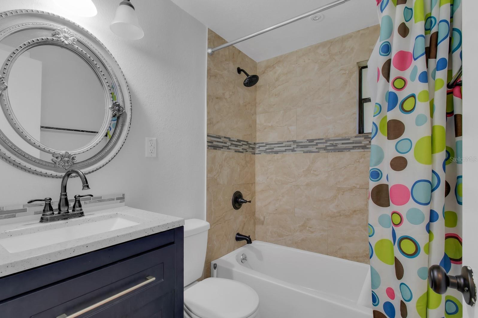 Image 18 of 25 For 11531 Cameron Street