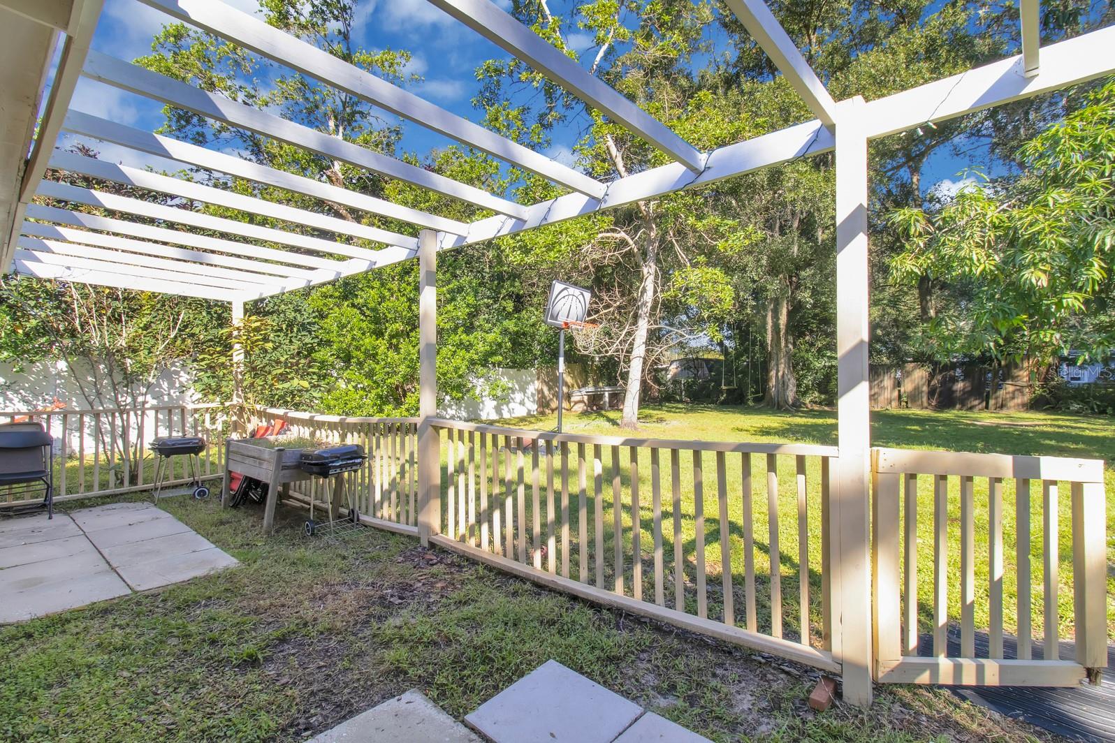 Image 22 of 25 For 11531 Cameron Street