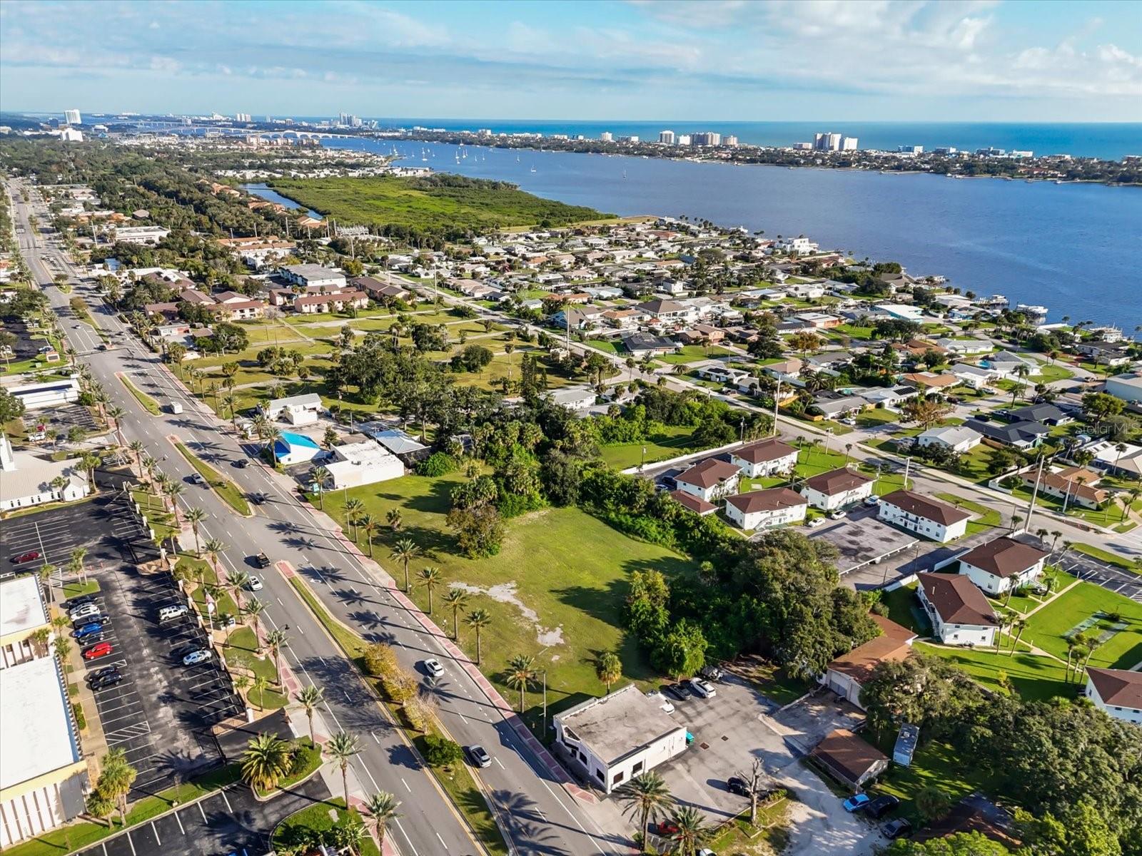 Image 21 of 29 For 1771 Ridgewood Avenue