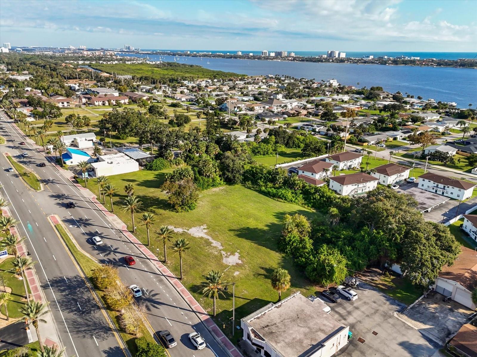 Image 22 of 29 For 1771 Ridgewood Avenue