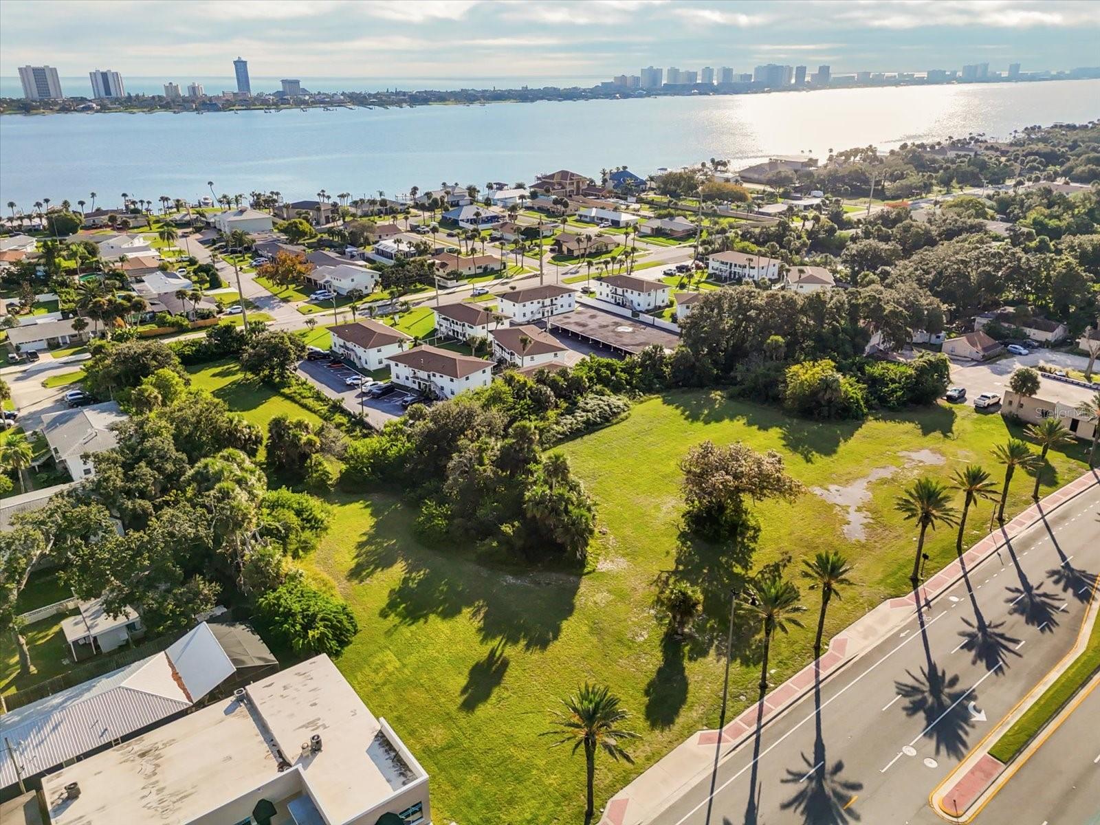 Image 24 of 29 For 1771 Ridgewood Avenue