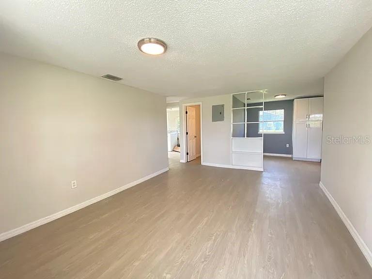 Image 10 of 12 For 502 Dunbar Avenue