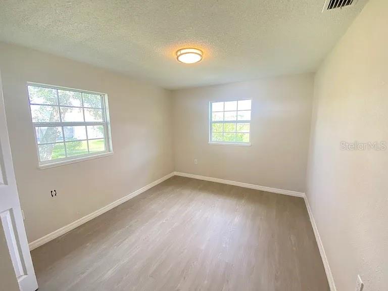 Image 11 of 12 For 502 Dunbar Avenue