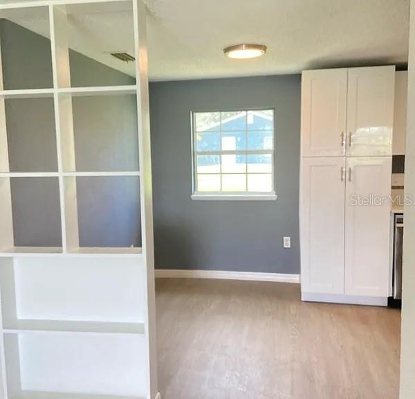 Image 6 of 12 For 502 Dunbar Avenue