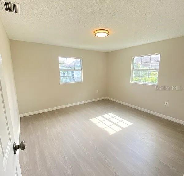 Image 8 of 12 For 502 Dunbar Avenue