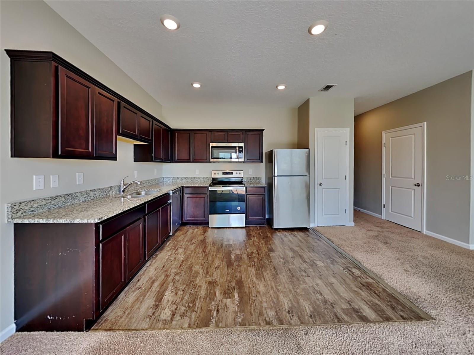 Image 3 of 16 For 707 Madison Drive