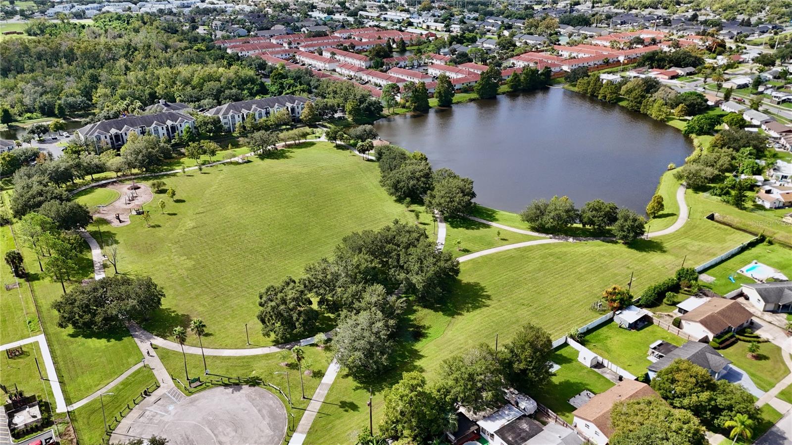 Image 39 of 54 For 6372 Mainsail Court