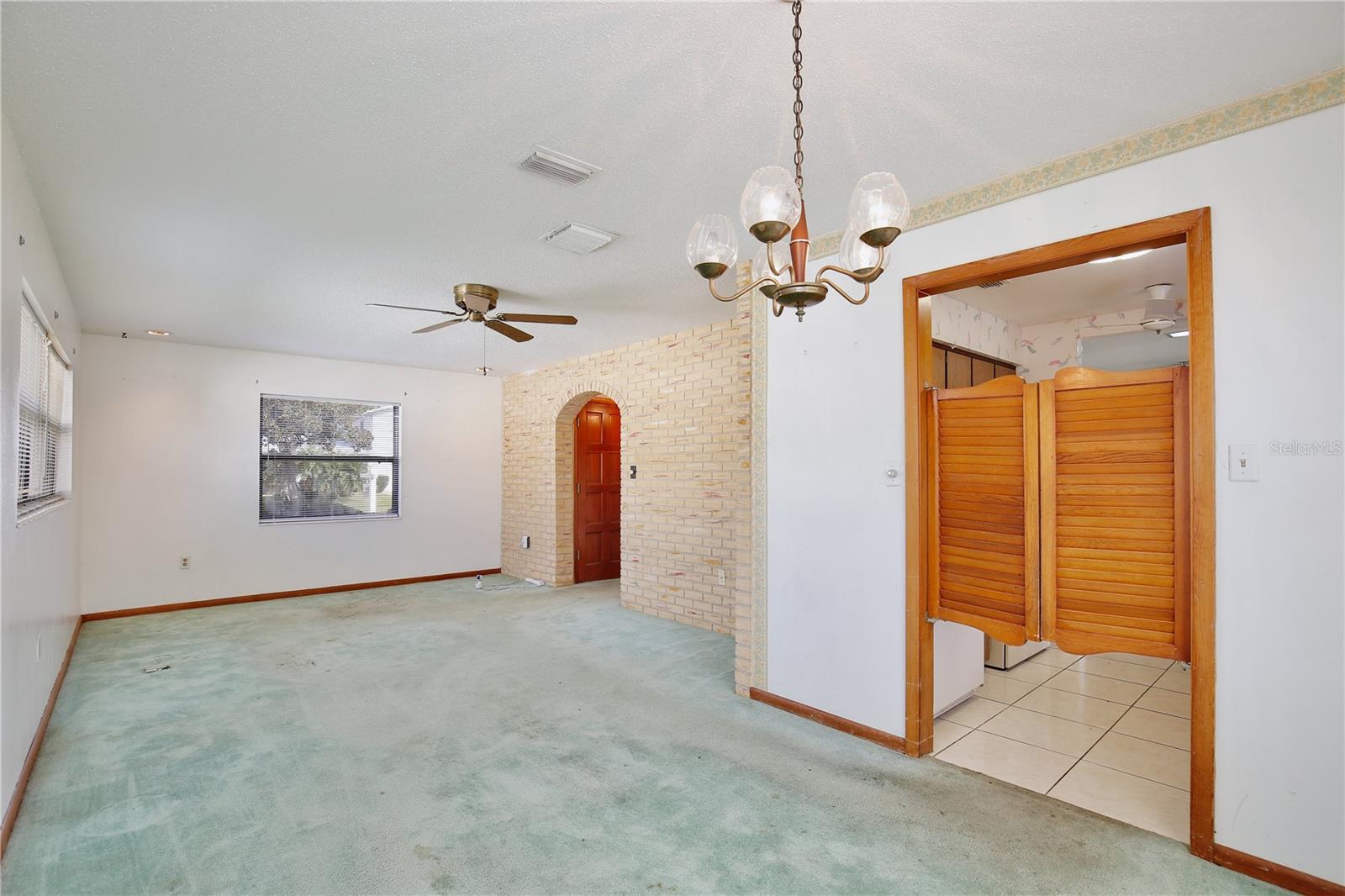 Image 8 of 54 For 6372 Mainsail Court