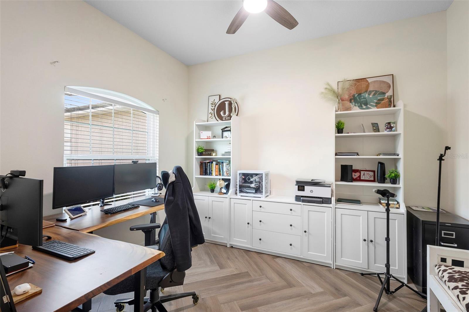 Image 13 of 43 For 700 Cypress Oak Circle