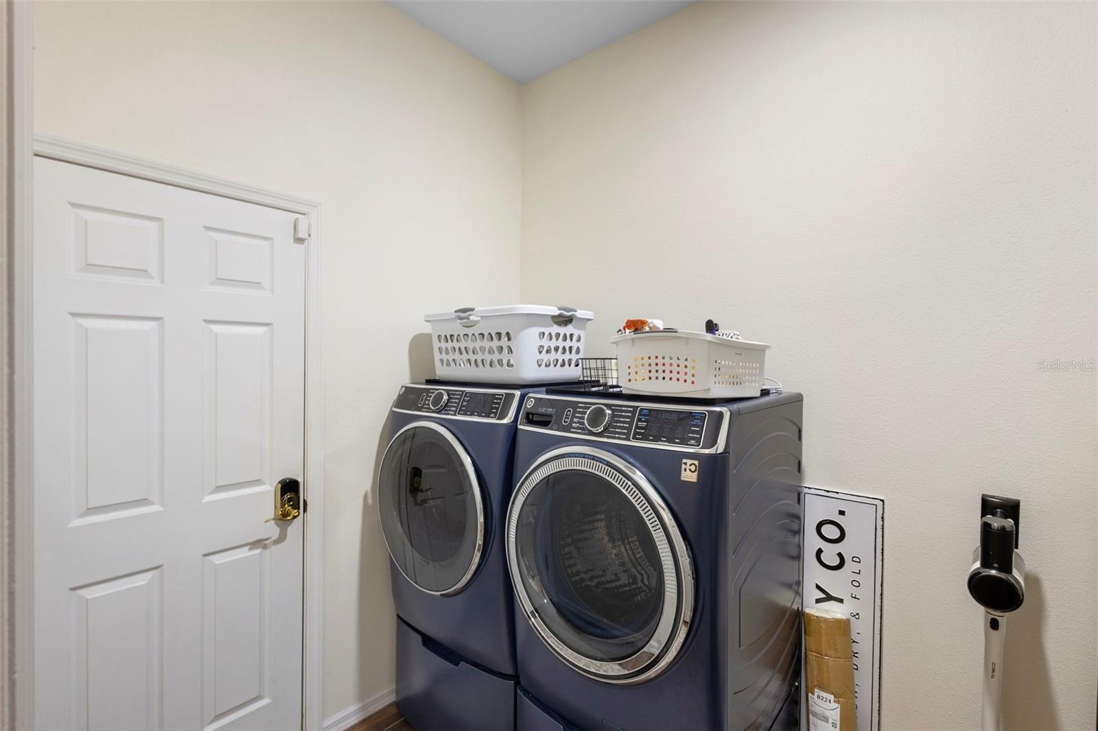 Image 31 of 43 For 700 Cypress Oak Circle