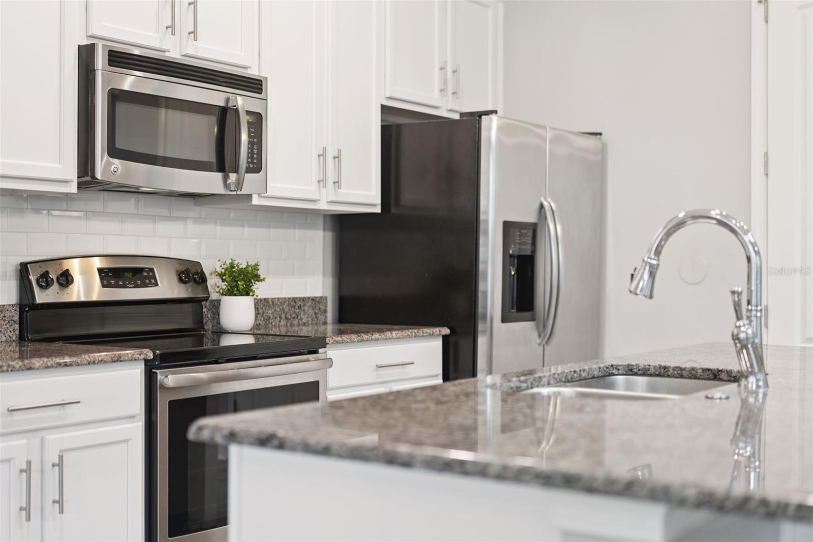 Image 11 of 34 For 8525 Pinter Street