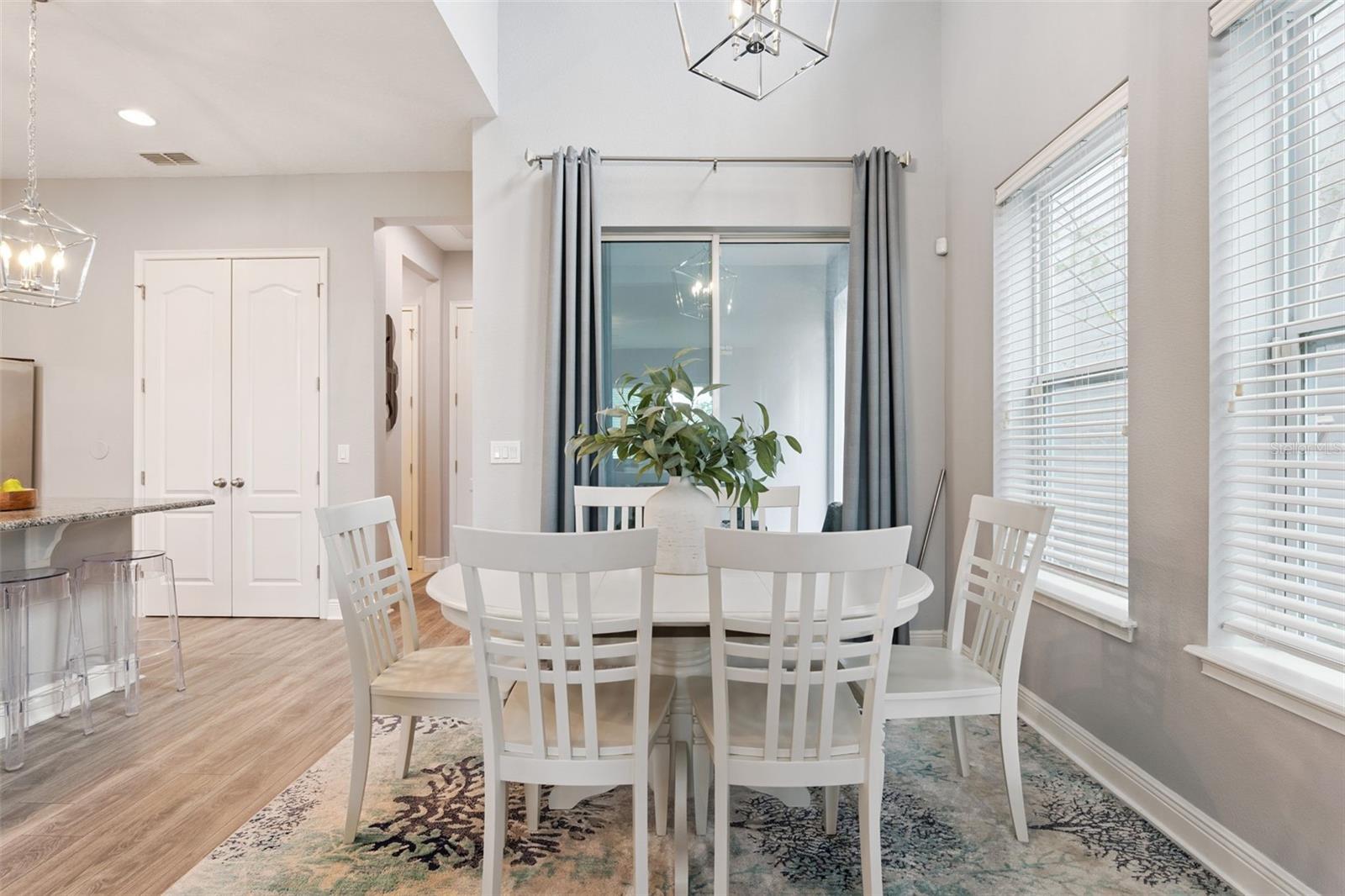 Image 16 of 34 For 8525 Pinter Street