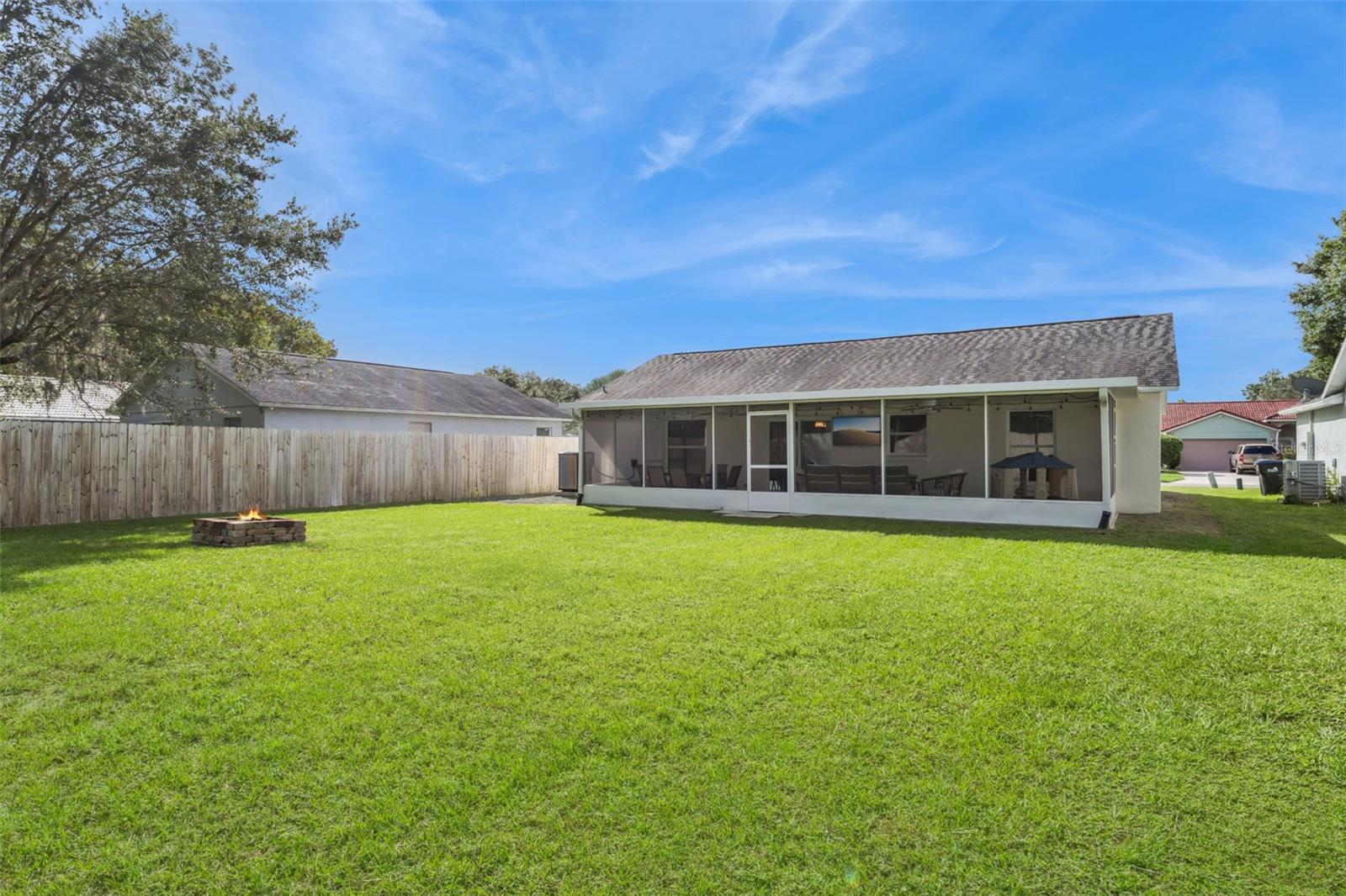Image 25 of 32 For 10131 Cypress Glen Place