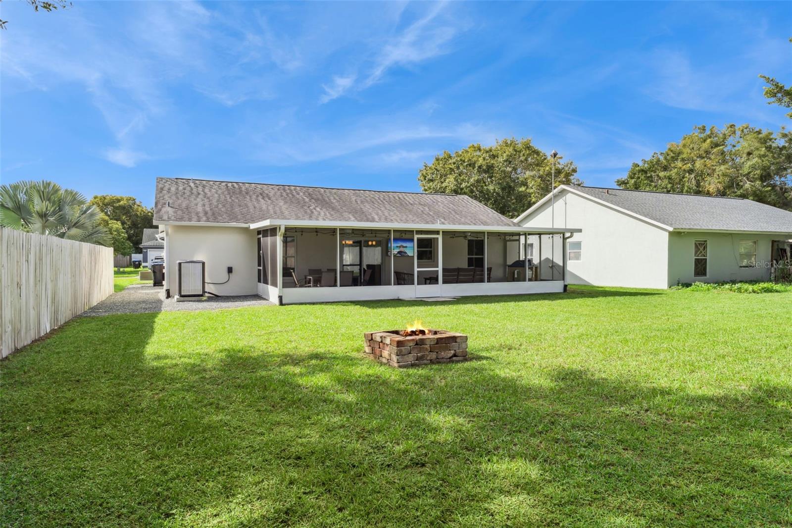 Image 26 of 32 For 10131 Cypress Glen Place