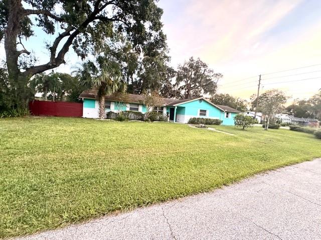 Image 2 of 44 For 708 Montreville Avenue