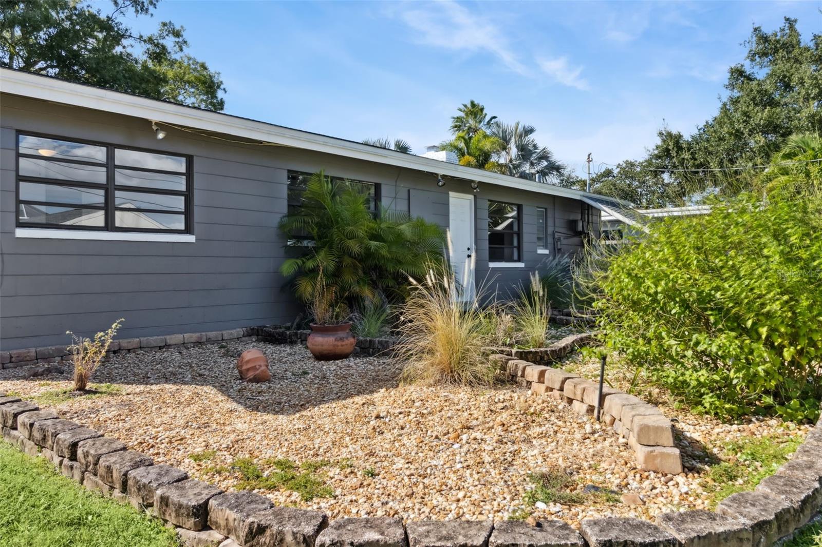 Image 3 of 20 For 9033 3rd Street N