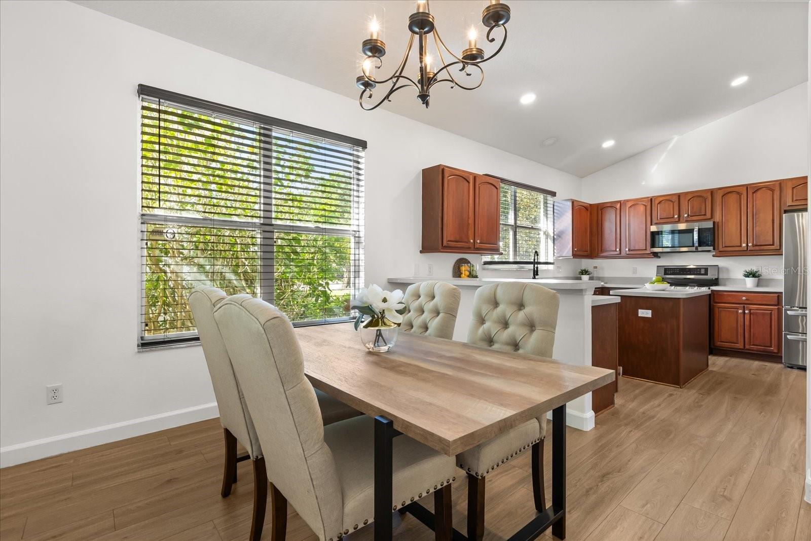 Image 11 of 38 For 7264 Hawksnest Boulevard
