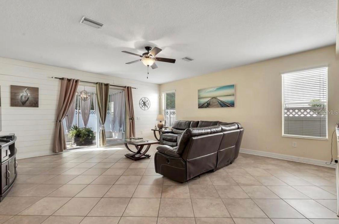 Image 12 of 41 For 4392 Vermillion Sky Drive