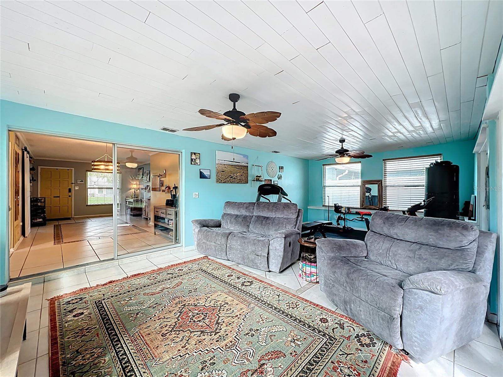 Image 18 of 63 For 1098 Henry Balch Drive