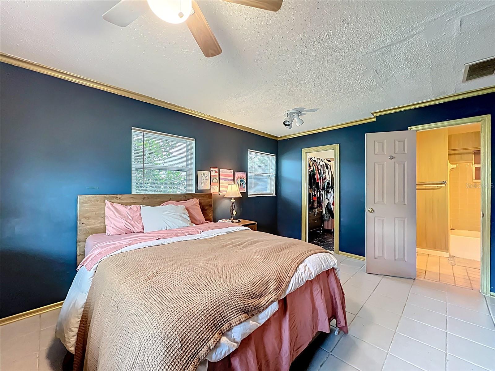 Image 24 of 63 For 1098 Henry Balch Drive